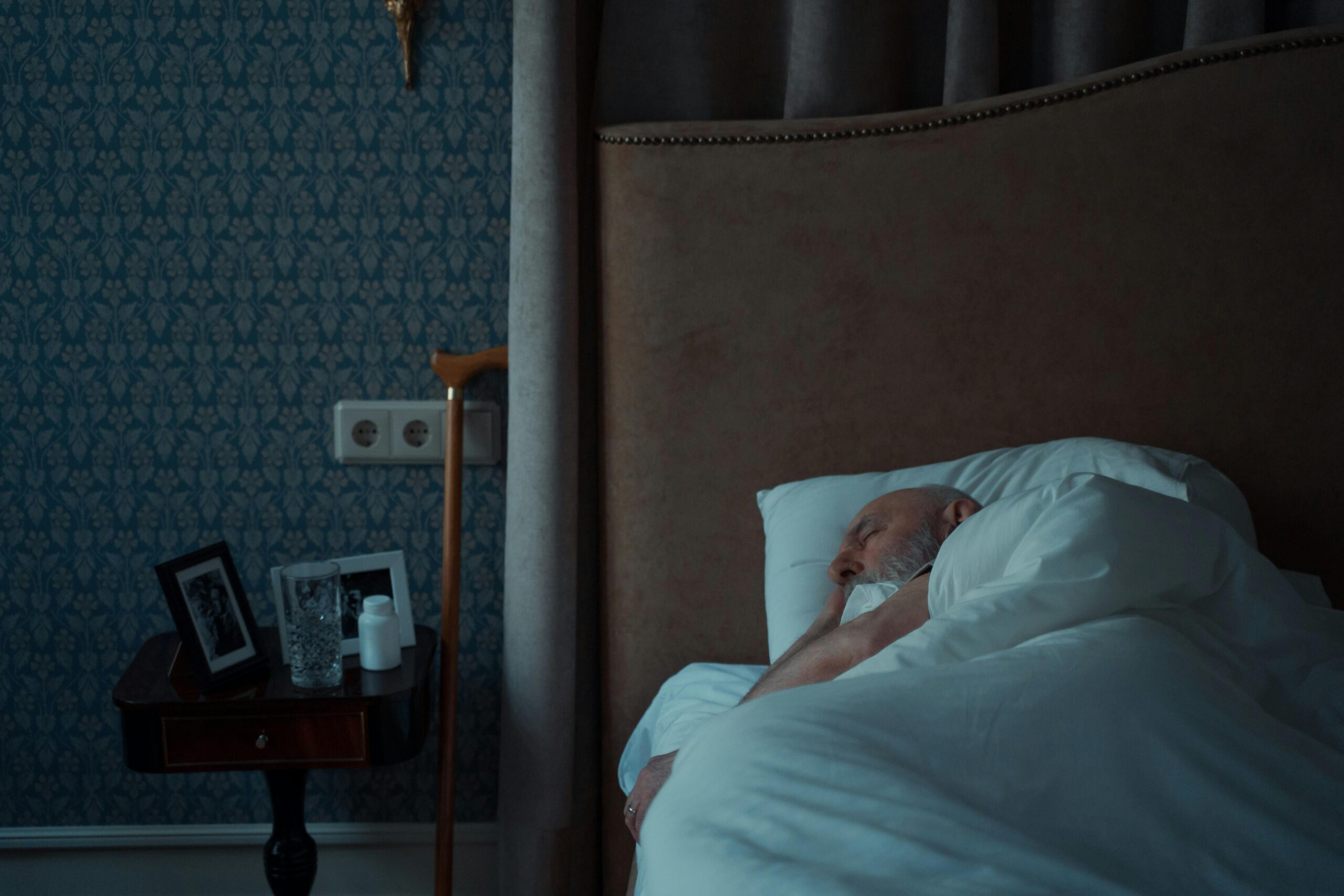 8 Practical Ways Seniors Can Sleep Better Tonight